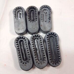 Singer Buttonholer templates metal set 6 buttonhole sewing machine parts Vintage